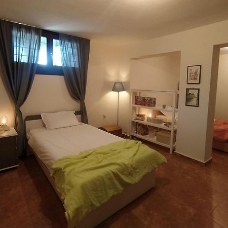 Villa Karavos Grove à Káto Lekhónia Extérieur photo