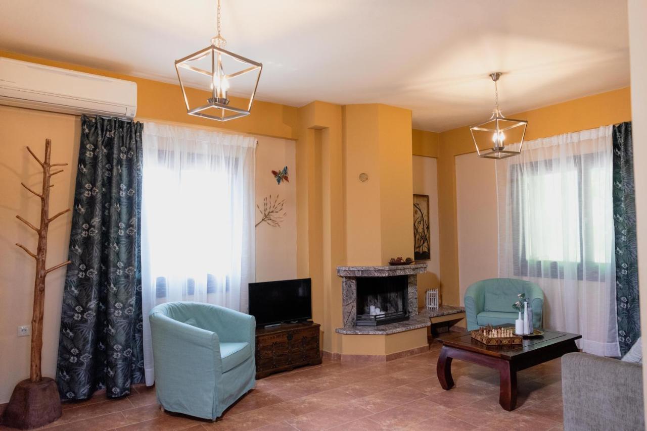 Villa Karavos Grove à Káto Lekhónia Extérieur photo