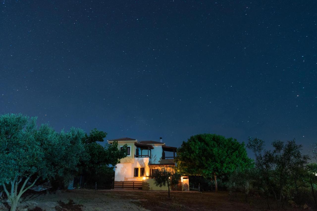 Villa Karavos Grove à Káto Lekhónia Extérieur photo